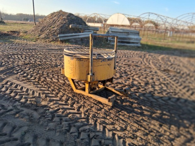 Mammut 400 literes gardnhajtsos betonkever