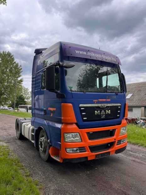Man Tgx nyerges vontat