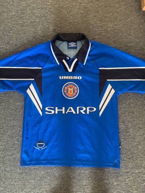 Manchester United Umbro vintage Giggs 90s vek