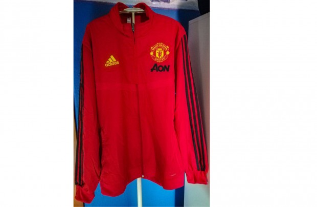 Manchester United eredeti adidas cipzras fels (M, L)