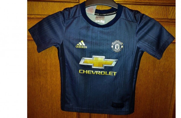 Manchester United eredeti adidas kk arany gyerek mez (110)