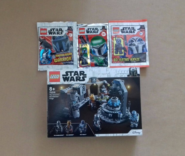 Mandalorian bontatlan Star Wars LEGO 75319 Bo-Katan +2 minifigura Fox