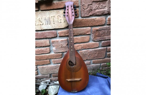 Mandolin ,orosz hangszer 55000 Ft