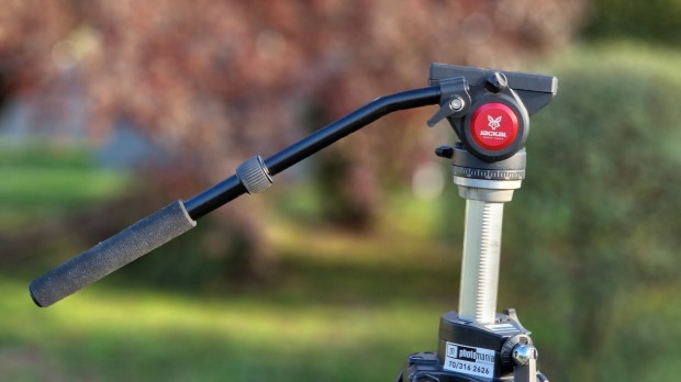 Manfrotto 028+Jackal Giant videófej