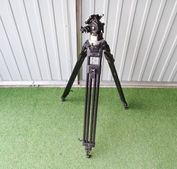 Manfrotto 250B fotóállvány fotós állvány Manfrotto Model 136 fej