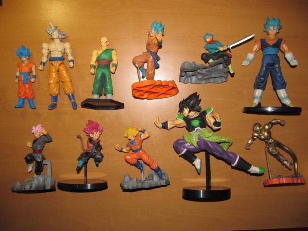 Manga Anime figura kupac: Dragon Ball Z figurk egyben (nem Bandai)