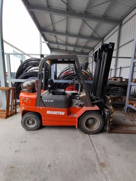 Manitou CG 30 LPG 3 tonn�s targonca 1.672 �zem�ra