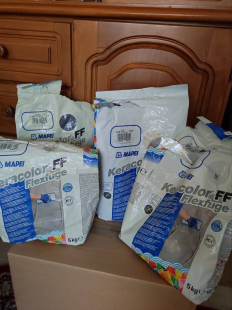 Mapei fuga! keracolor FF Flexfuge elad.