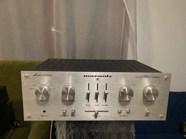 Marantz Model 1090