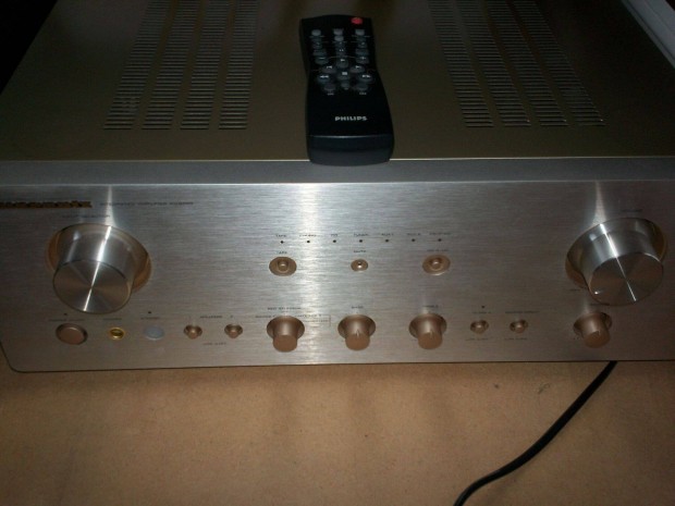 Marantz PM-8000