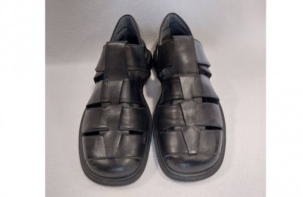 Marc f�rfi f�lcip�: 43, ny�ri t�p�z�ras, fekete, b�r