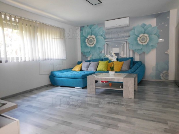 M�riahull�mtelep legszebb otthona  kulcsrak�szen!