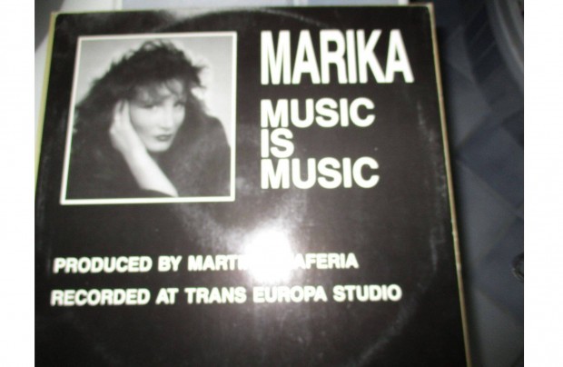 Marika maxi bakelit hanglemez elad