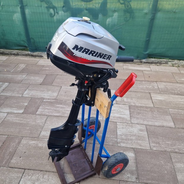 Mariner Fourstroke 3,5le csónakmotor