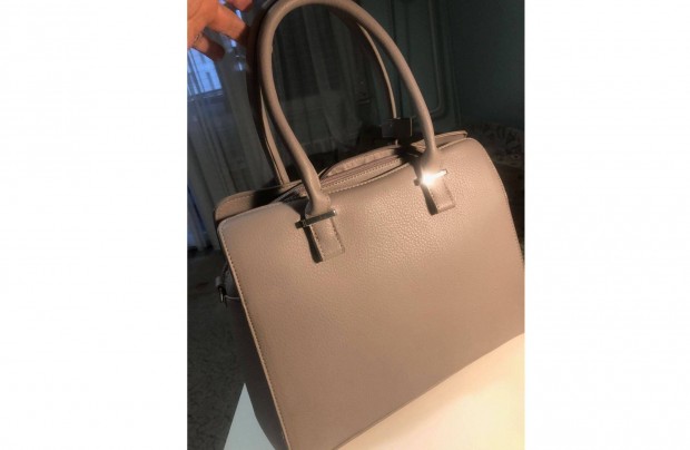 M�rk�s �j eleg�ns n�i t�ska 32x25cm