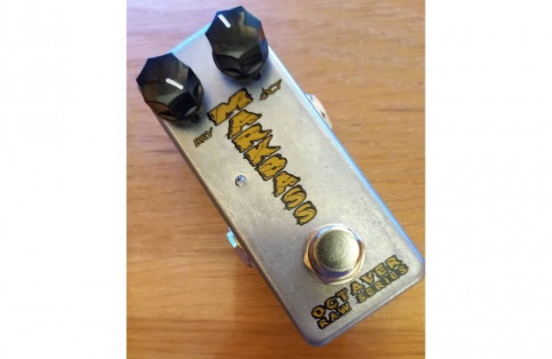 Markbass MB Raw Octaver Basszusgitár effektpedál