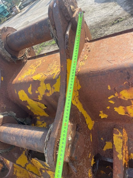 Markolo, munkagep kanal, forgokotro