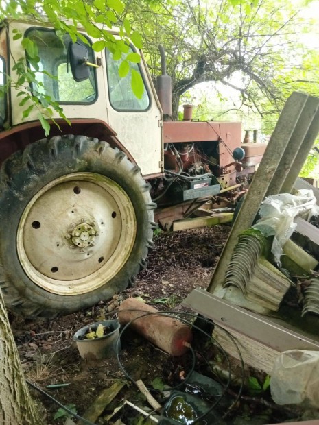 Markolós Traktor eladó