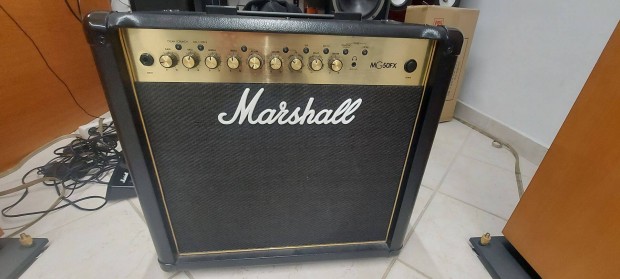 Marshall MG50FX komb + lbkapcsol