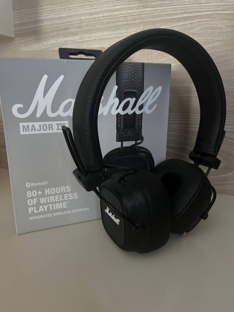Marshall Major IV Bluetooth fejhallgat fekete 