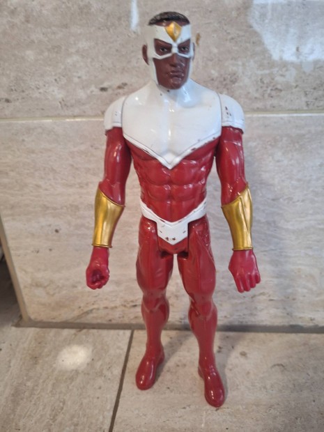 Marvel Falcon figura 30cm 