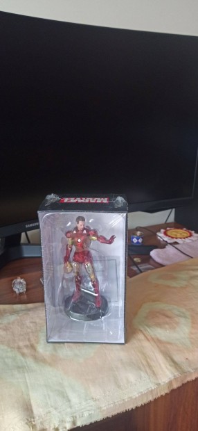 Marvel Ironman 15cm szobor, hibtlan, j! Bontatlan!