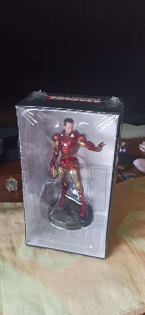 Marvel Ironman 15cm szobor, hibtlan, j! Bontatlan!