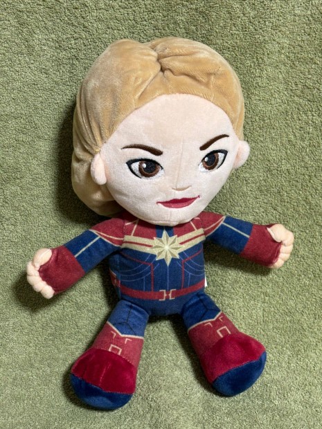 Marvel mesefigura Carol kapitny plss