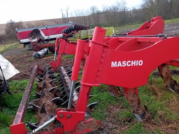 Maschio Gaspardo Attila 7 kses lazt