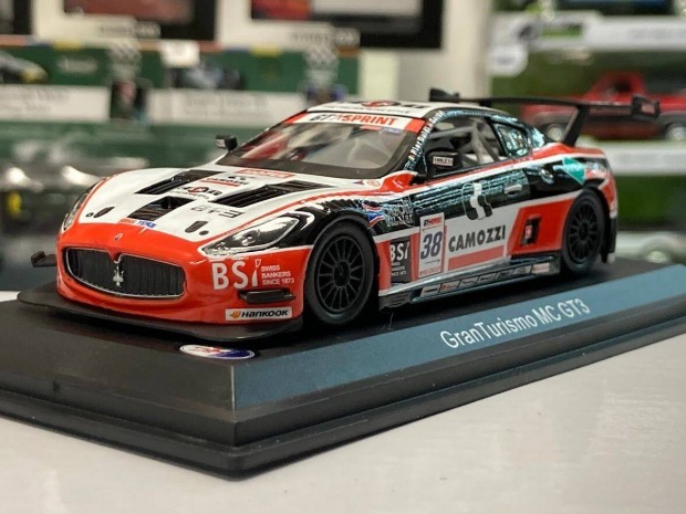 Maserati Granturismo MC GT3 Nr.38 2011 1:43 1/43 Ixo