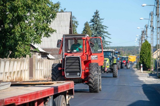 Massey Ferguson 1200