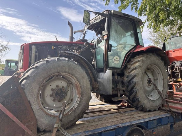Massey Ferguson 5465 egyben vagy bontsra alkatrsz
