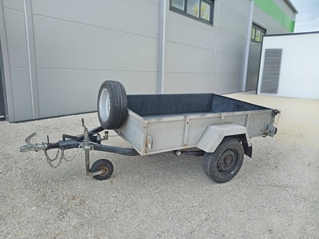 Masszv ers 750kg utnfut friss mszakival