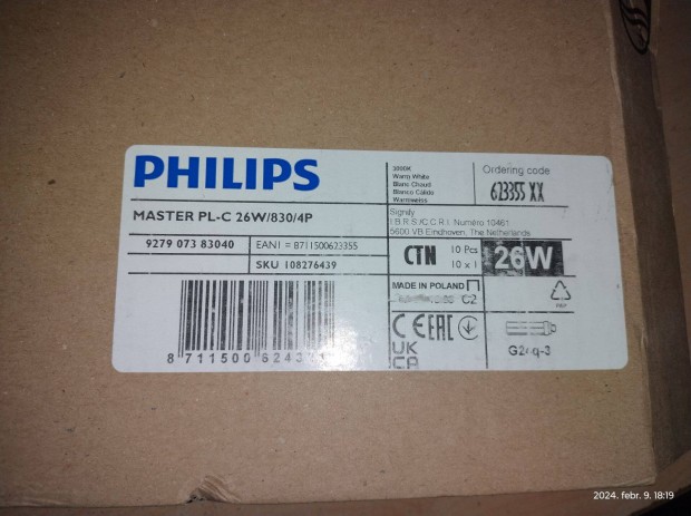 Master PL-C 26W/830/4P 1800lm 3000K G24Q-3 Philips kompakt fnycs