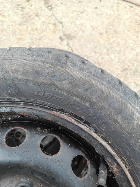 Matador 145/70 R13 téligumi