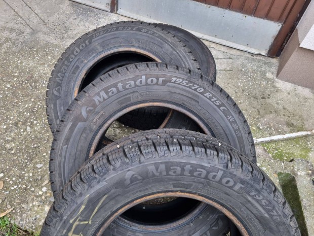 Matador 195/70 R15C tli gumi elad