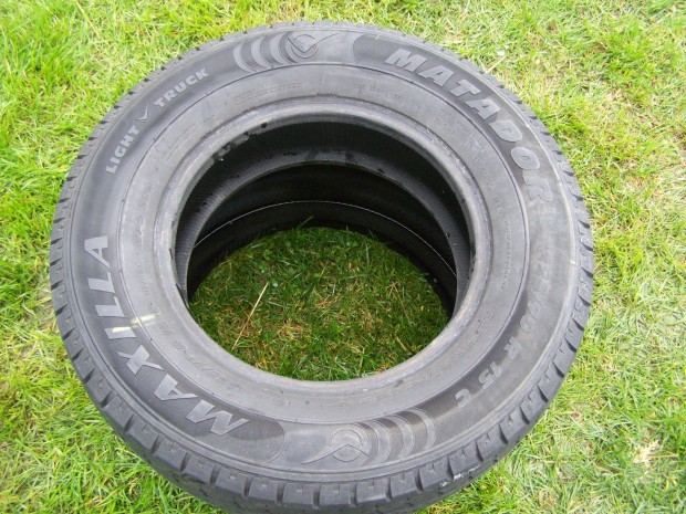 Matador Maxilla 225/70R 15C mrks kisteher gumi