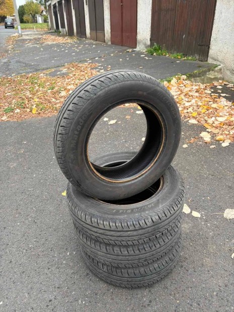 Matador Nyri aut gumi garnitra 165/70 R 14