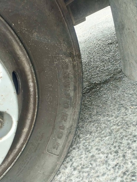 Matador gumik 265/70 R 19.5