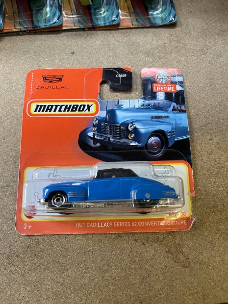 Matchbox 1941 Cadillac Series 62 Convertible Coupe j