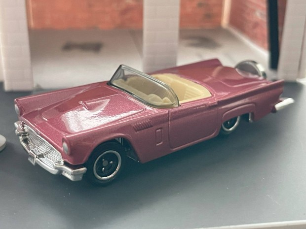 Matchbox 1957 Ford Thunderbird