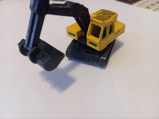 Matchbox 1980 excavator elad.