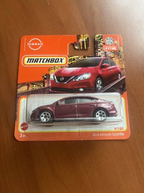Matchbox 2016 Nissan Sentra Új