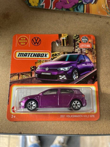 Matchbox 2021 Volkswagen Golf GTE j