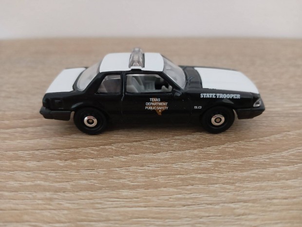 Matchbox 93 Ford Mustang LX SSP Police