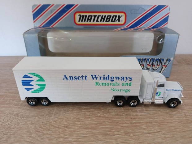 Matchbox Convoy CY19 Peterbilt Removal Truck Ansett