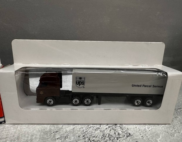 Matchbox Convoy DAF kamion UPS