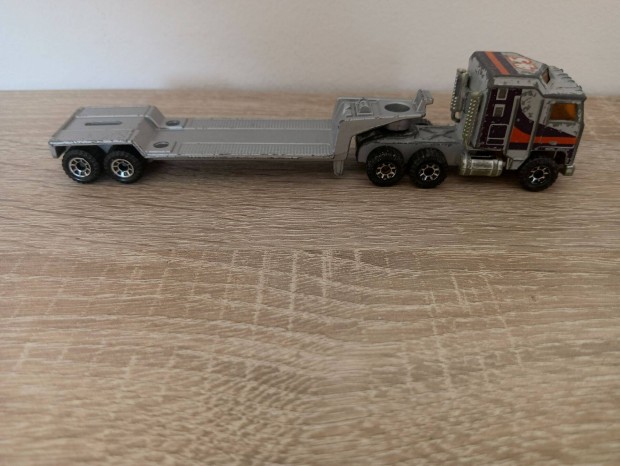 Matchbox Convoy Kenworth Truck Helicopter Transporter