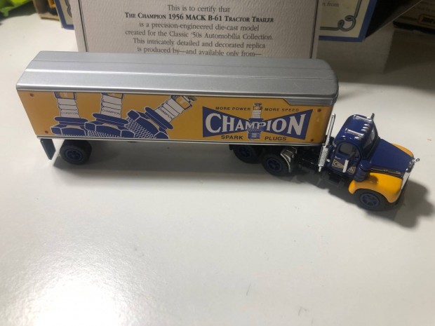 Matchbox Dym35268 Champion