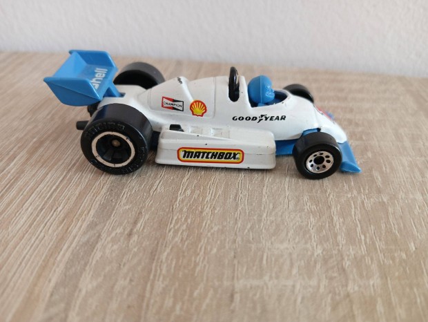 Matchbox F-1 racing car white